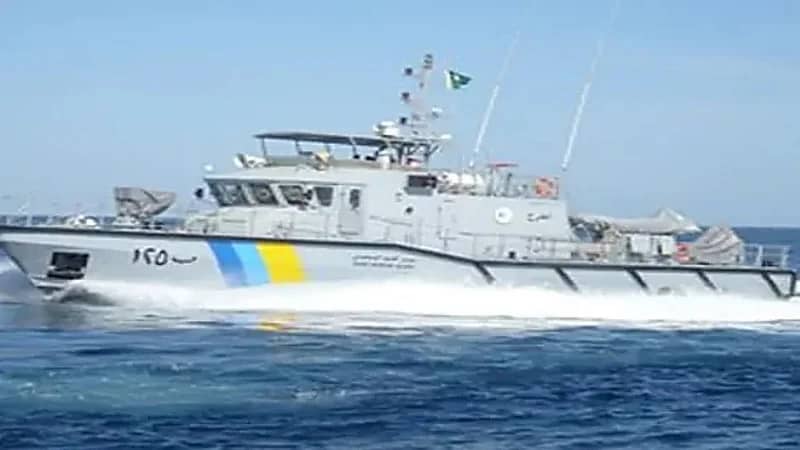 ضبط مخالف للائحة الأمن والسلامة لمزاولي الأنشطة البحرية