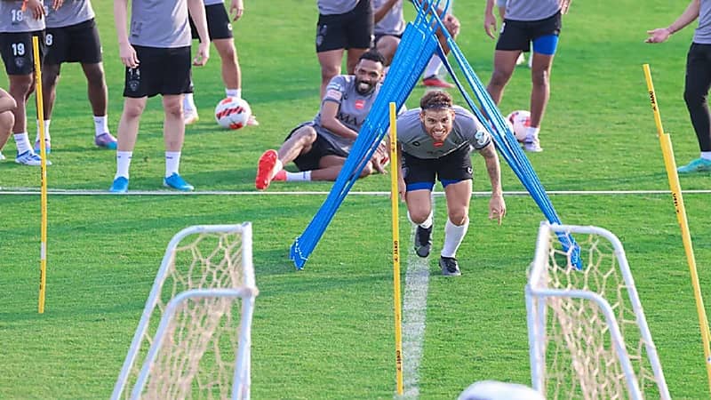 الهلال يختتم تحضيراته لمواجهة الفتح