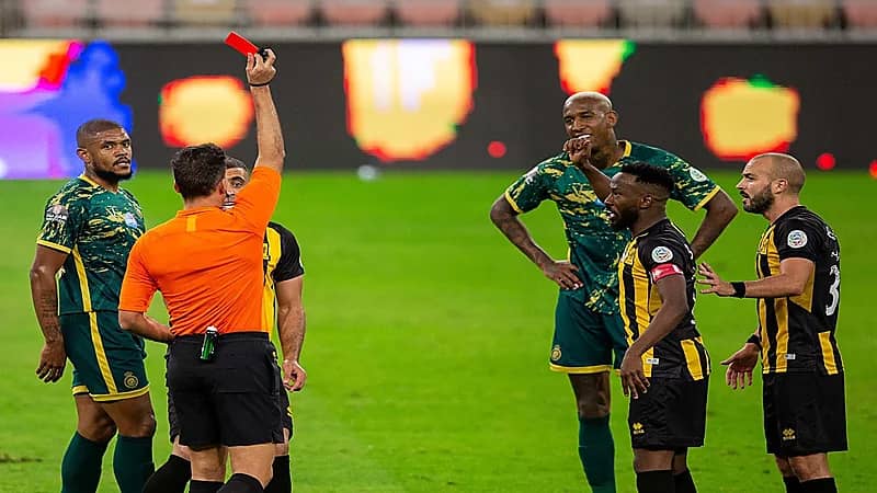 تاليسكا: "طردي كارثة لم تحدث طوال مسيرتي"