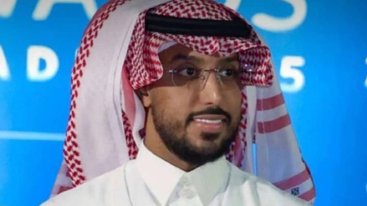 زوجة سالم الدوسري عقب تتويجه: فخورة بك يا سندي.. صور