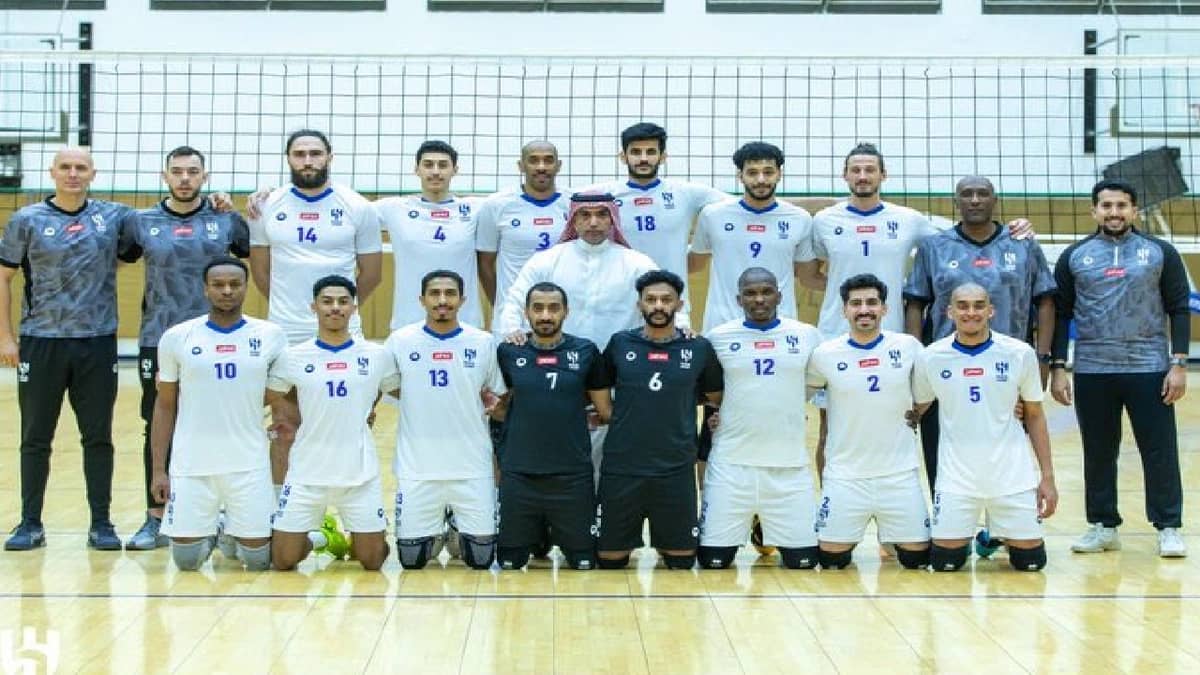 الهلال يهزم النصر ويتأهل لنصف نهائي كأس الاتحاد للكرة الطائرة