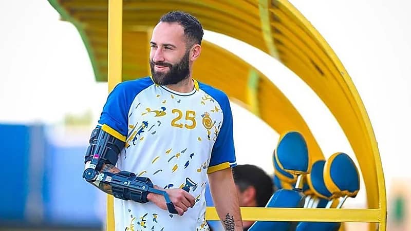 كاسترو يحدد موقف محترف النصر