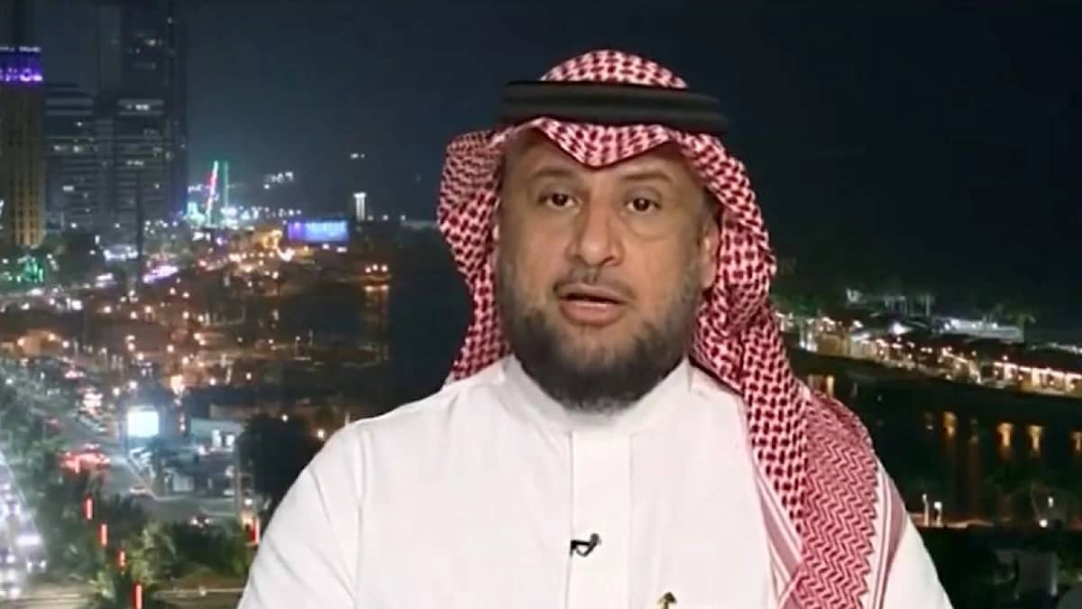 الزهراني: عقلية بنزيما الاحترافية تحافظ على استقرار علاقته مع كونسيساو.. فيديو