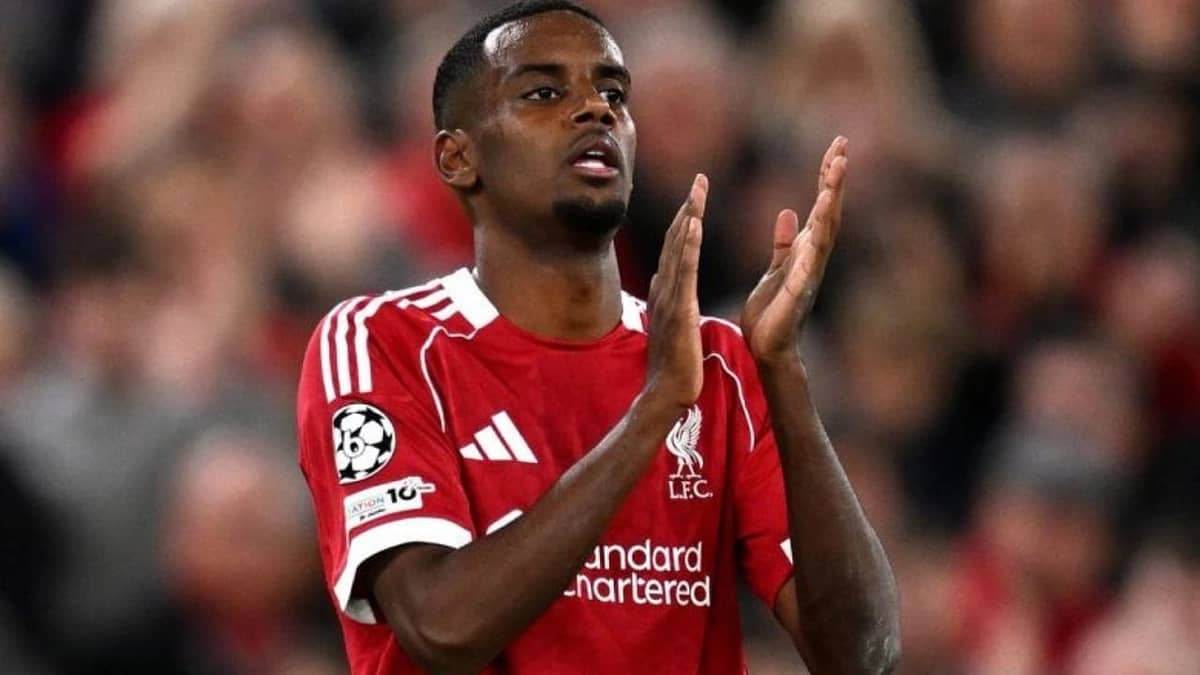 إيزاك يغيب رسميًا عن قمة ليفربول وريال مدريد في دوري الأبطال