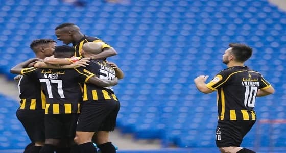 الاتحاد يصحو أمام الشباب بفوز صعب