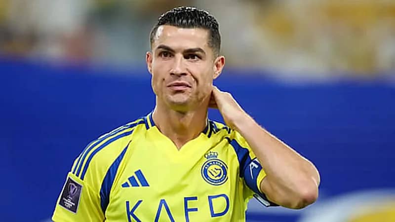 نادي بوتاغوفو يؤكد مفاوضاته لضم رونالدو