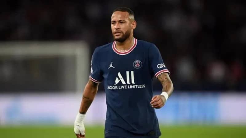 "غوارديولا" يوضح حقيقة رفضه التعاقد مع نيمار