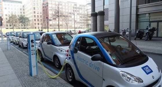 توقعات بوصول أعداد السيارات الكهربائية في العالم الى 130 مليون سيارة في 2030