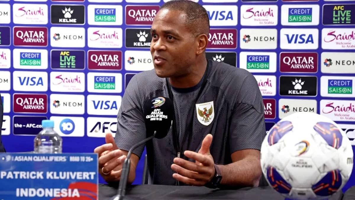 الاتحاد الإندونيسي ينهى عقد المدرب كلويفرت بالتراضي