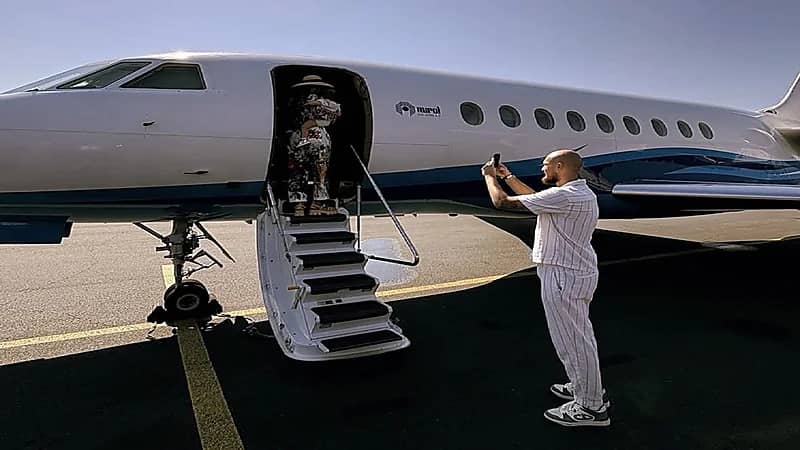 رايكوفيتش يصل إلى جدة برفقة عائلته