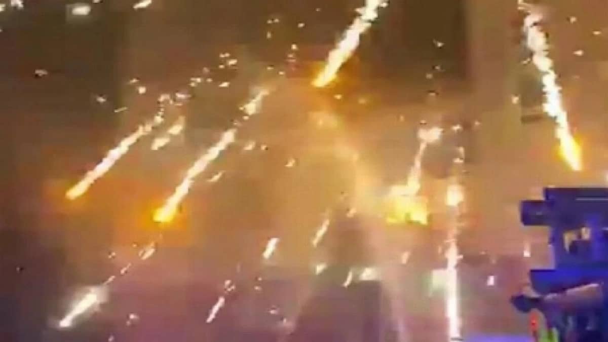 احتفالات ليلة البون فاير في ليفربول تتحول لجحيم