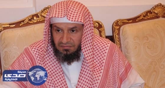 الشيخ عمر العيد يعلق على «سقي الثعابين» «فيديو»